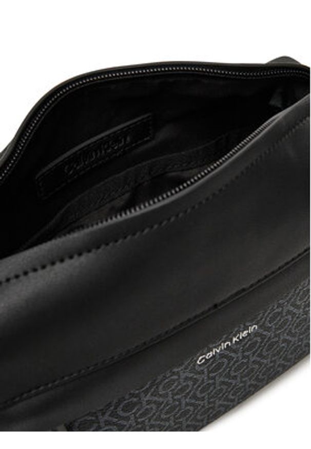 Calvin Klein Saszetka Ck Must Mono Camera Bag LV04D3088G Czarny. Kolor: czarny. Materiał: skóra