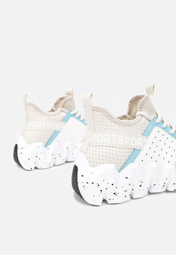 Born2be - Beżowe Sneakersy Cythiera. Wysokość cholewki: przed kostkę. Nosek buta: okrągły. Zapięcie: bez zapięcia. Kolor: beżowy. Materiał: jeans, materiał. Szerokość cholewki: normalna. Wzór: geometria, kolorowy, napisy, aplikacja, nadruk