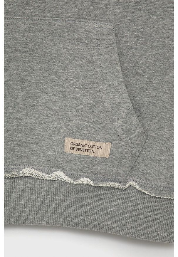 United Colors of Benetton bluza bawełniana dziecięca kolor szary gładka. Okazja: na co dzień. Kolor: szary. Materiał: bawełna. Wzór: gładki. Styl: casual