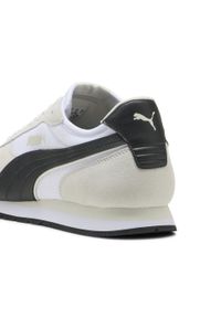 Puma - Sneakersy unisex ST MILER PUMA White Black Vapor Gray. Kolor: czarny, szary, biały, wielokolorowy. Materiał: zamsz. Szerokość cholewki: normalna. Sport: turystyka piesza