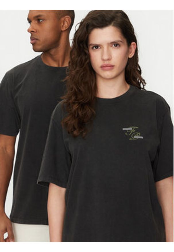 Filling Pieces T-Shirt Unisex Topiary 7449984 Szary Regular Fit. Kolor: szary. Materiał: bawełna