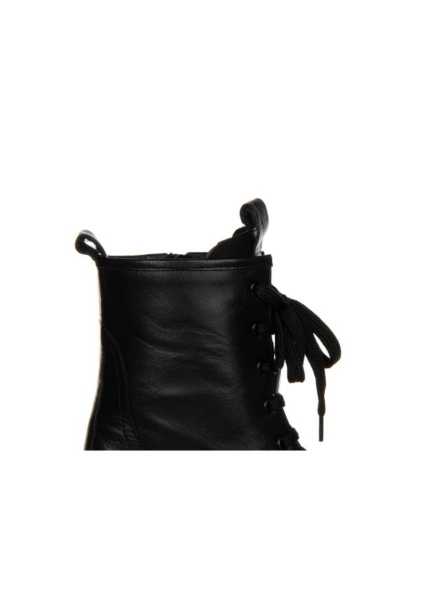 Trzewiki Bayla-161 175 5001 Black 161408, Czarny, Skóra naturalna. Zapięcie: zamek. Kolor: czarny. Materiał: skóra. Szerokość cholewki: normalna. Sezon: jesień, zima. Obcas: na obcasie. Wysokość obcasa: średni