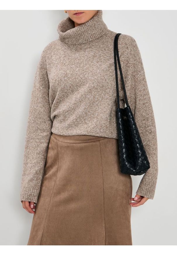 Sinsay - Melanżowy golf - brązowy. Typ kołnierza: golf. Kolor: brązowy. Wzór: melanż