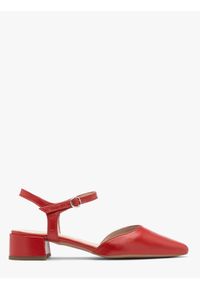 Ryłko - Czerwone czółenka z otwartą piętą ELIZABETH. Nosek buta: otwarty. Kolor: czerwony. Materiał: skóra. Obcas: na obcasie. Wysokość obcasa: średni