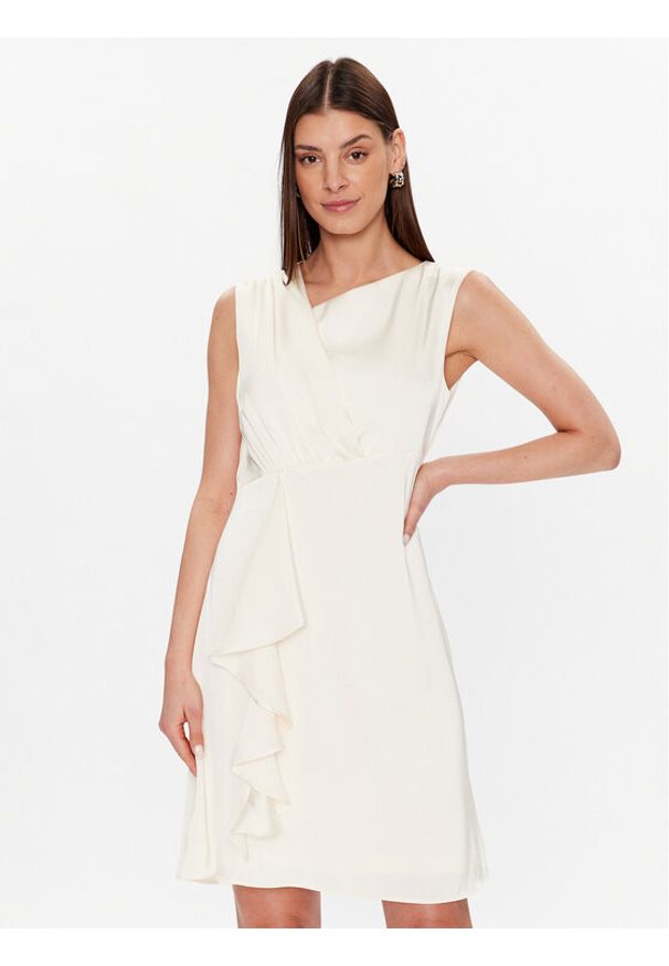 DKNY Sukienka koktajlowa DD2K2383 Écru Regular Fit. Materiał: syntetyk. Styl: wizytowy