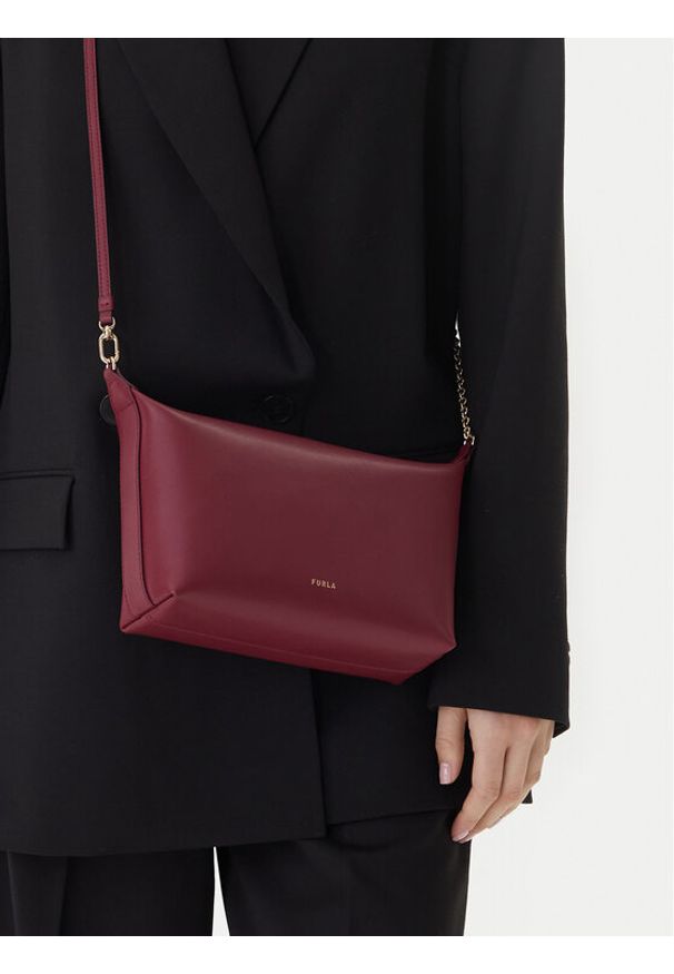 Furla Torebka WE00662 BX3104 CGQ00 Bordowy. Kolor: czerwony. Materiał: skórzane