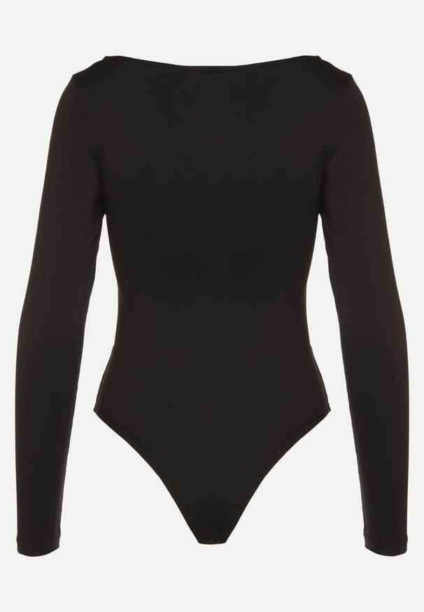 Born2be - Czarne Body Ozdobione Metaliczną Aplikacją Furriva. Okazja: na co dzień, na imprezę. Kolor: czarny. Wzór: aplikacja. Styl: elegancki, glamour, casual, klasyczny