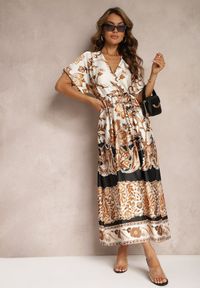Renee - Czarno-Kremowa Kopertowa Sukienka Maxi z Gumką w Talii i Rozkloszowanym Dołem Jeanina. Kolor: beżowy. Materiał: tkanina, materiał. Długość rękawa: krótki rękaw. Typ sukienki: kopertowe. Długość: maxi