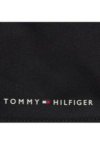 TOMMY HILFIGER - Tommy Hilfiger Saszetka nerka Element Crossbody AM0AM12452 Czarny. Kolor: czarny. Materiał: materiał