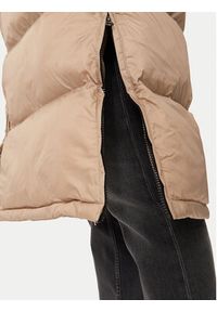 Schott NYC Płaszcz zimowy 2190MAX Beżowy Regular Fit. Kolor: beżowy. Materiał: syntetyk. Sezon: zima