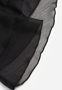 Renee - Czarna Eteryczna Sukienka z Falbanami i Wiązanym Paskiem w Talii Rivania. Kolor: czarny #7