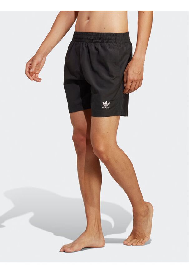 Adidas - adidas Szorty kąpielowe Originals Essentials Solid Swim Shorts HT4411 Czarny Regular Fit. Kolor: czarny. Materiał: syntetyk