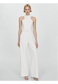mango - Mango Kombinezon Julia 67056343 Biały Regular Fit. Kolor: biały. Materiał: syntetyk #4
