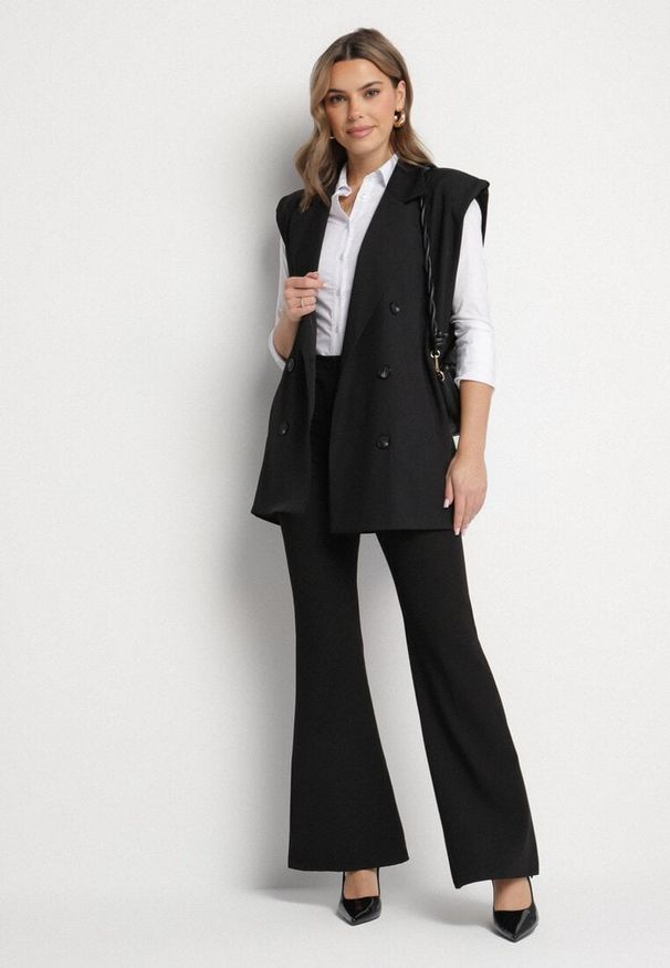 Born2be - Czarna Dwurzędowa Kamizelka Garniturowa z Usztywnieniem w Ramionach Lanistea. Okazja: na co dzień. Kolor: czarny. Materiał: jeans. Styl: klasyczny, elegancki, casual