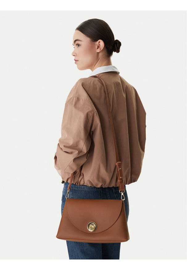 Coccinelle Saszetka 329152 Brązowy. Kolor: brązowy. Materiał: skórzane