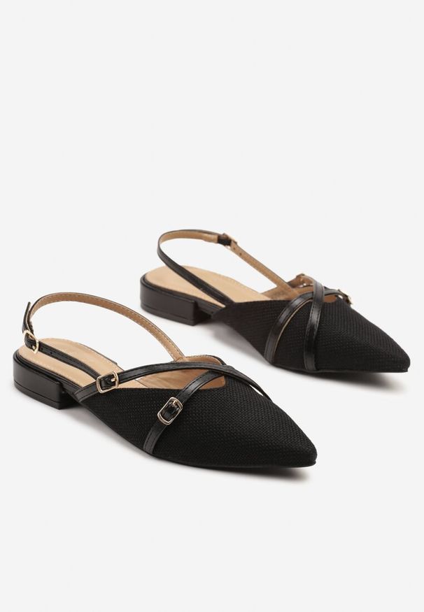 Born2be - Czarne Sandały Slingback z Paskami z Klamrami Korissea. Okazja: na co dzień, na spacer. Zapięcie: klamry. Kolor: czarny. Wzór: aplikacja. Obcas: na obcasie. Styl: klasyczny, casual. Wysokość obcasa: średni