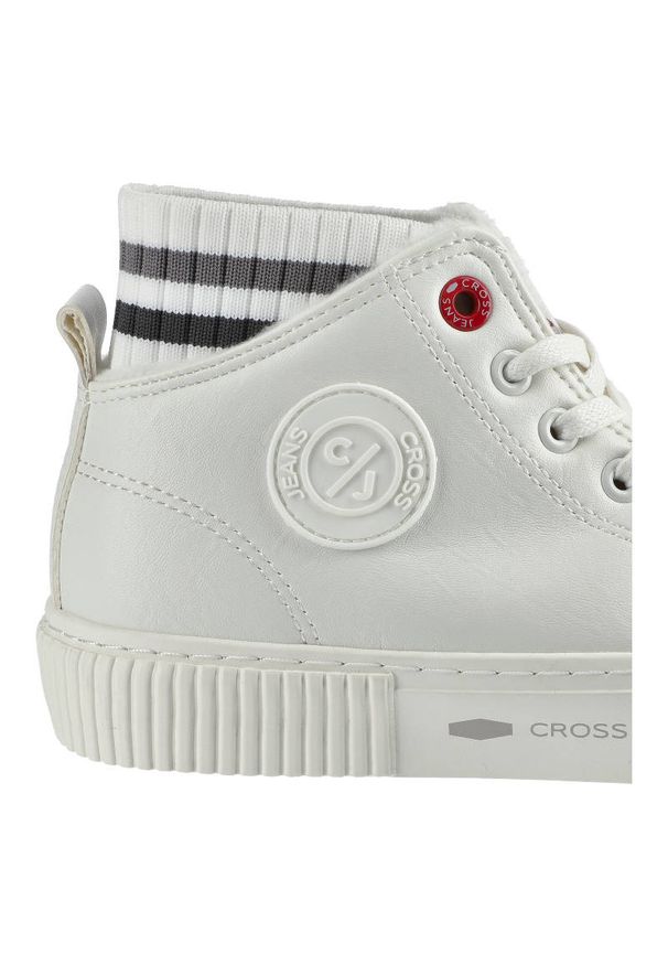 Białe Sneakersy Cross Jeans Damskie Stylowe Buty. Okazja: na co dzień. Wysokość cholewki: przed kolano. Zapięcie: pasek. Kolor: biały. Materiał: syntetyk, dzianina, materiał. Szerokość cholewki: normalna