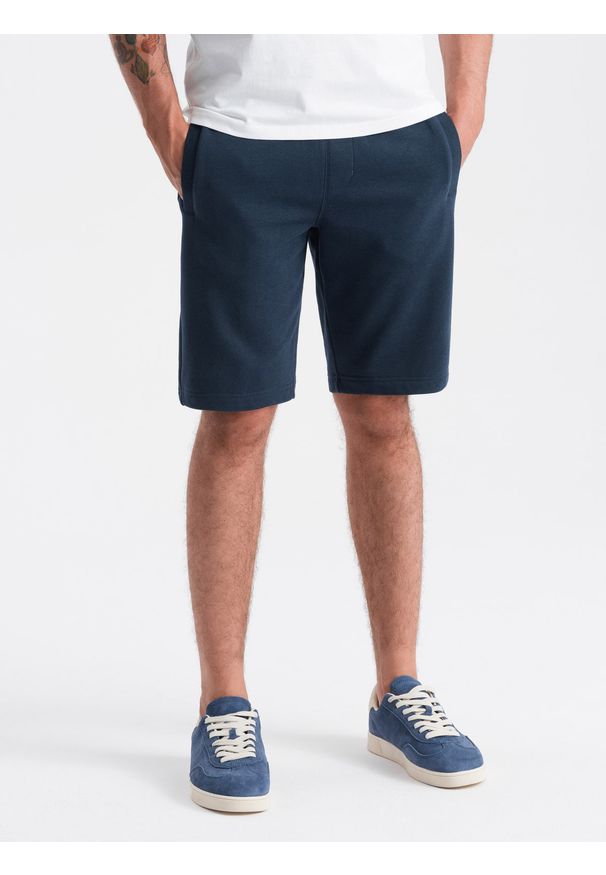 Ombre Clothing - Męskie szorty dresowe przed kolano BASIC – granatowe V1 - Rozmiar: S. Okazja: na co dzień. Kolor: niebieski. Materiał: dresówka. Styl: sportowy, casual