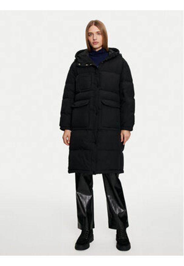 United Colors of Benetton - United Colors Of Benetton Kurtka puchowa 2JF8DN060 Czarny Regular Fit. Kolor: czarny. Materiał: syntetyk