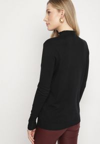 Born2be - Czarny Dopasowany Golf z Aplikacjami przy Dekolcie i Rękawach Unella. Typ kołnierza: golf. Kolor: czarny. Materiał: jeans. Wzór: aplikacja. Styl: elegancki #4