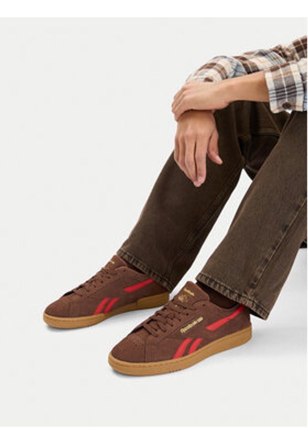 Reebok Sneakersy EO-CLUB C GROUNDS UK 100228143 Brązowy. Kolor: brązowy. Materiał: zamsz, skóra. Model: Reebok Club