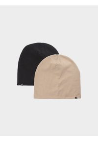 4f - Czapka beanie dwustronna dziecięca - beżowa. Kolor: beżowy. Materiał: materiał, bawełna, dzianina. Sezon: wiosna. Styl: casual, klasyczny, sportowy #1