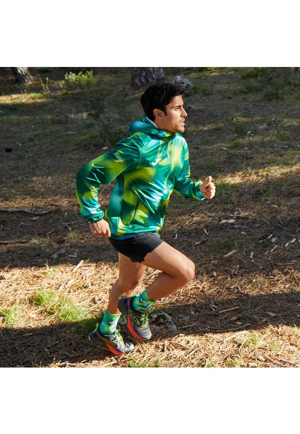 Kurtka do biegania męska Joma R-Trail Nature Raincoat. Kolor: zielony. Sport: bieganie