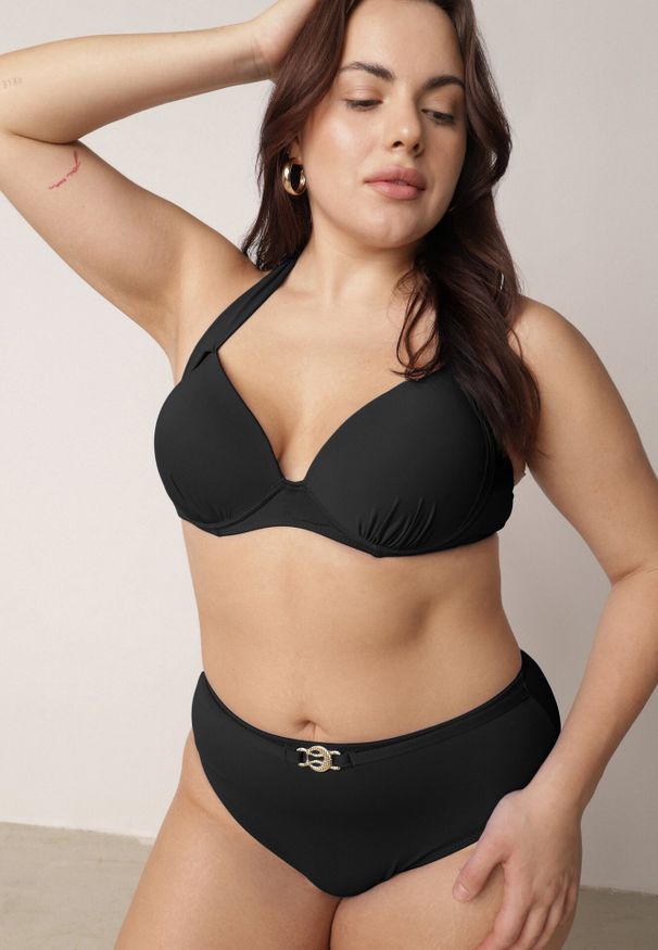 Born2be - Czarne Bikini z Wiązanym Biustonoszem i Figami Kąpielowymi z Wysokim Stanem Kalisea. Stan: podwyższony. Kolekcja: plus size. Kolor: czarny