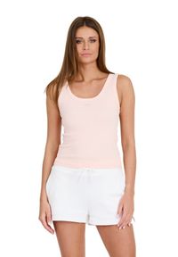 Guess - GUESS Różowy top Triangle Bling Rib Tank. Kolor: różowy