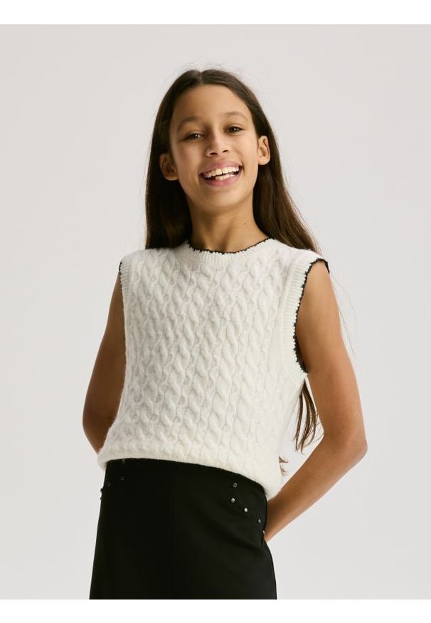 Reserved - Dzianinowa kamizelka z domieszką wełny - złamana biel. Materiał: dzianina, wełna