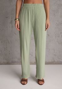 Renee - Zielone Plisowane Spodnie High Waist z Szerokimi Nogawkami Sedalia. Stan: podwyższony. Kolor: zielony. Materiał: satyna #7