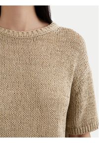 Marc O'Polo Sweter M03 5136 62059 Beżowy Relaxed Fit. Typ kołnierza: polo. Kolor: beżowy. Materiał: bawełna, syntetyk