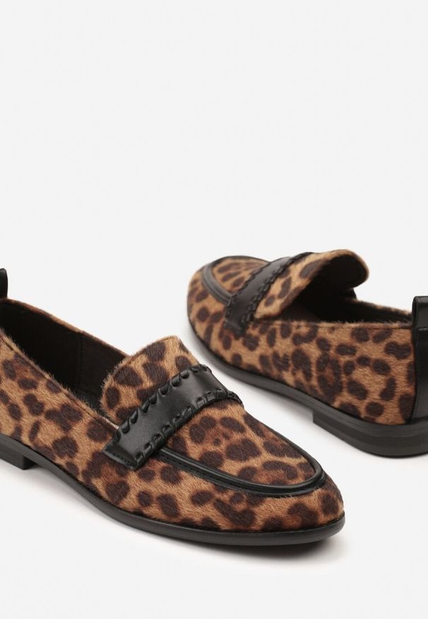Born2be - Panterkowe Mokasyny Vices ze Skórzaną Wkładką i Ozdobnymi Przeszyciami Adestiia. Materiał: skóra. Styl: klasyczny, elegancki