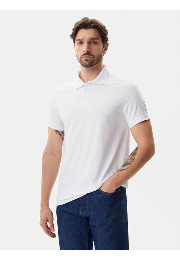 Calvin Klein Jeans Polo LV040HM281 Biały Regular Fit. Typ kołnierza: polo. Kolor: biały. Materiał: syntetyk, bawełna