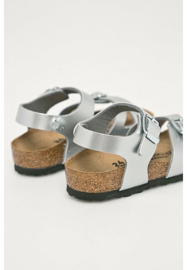 Birkenstock - Sandały dziecięce Rio. Zapięcie: klamry. Kolor: srebrny. Materiał: guma, materiał. Wzór: gładki