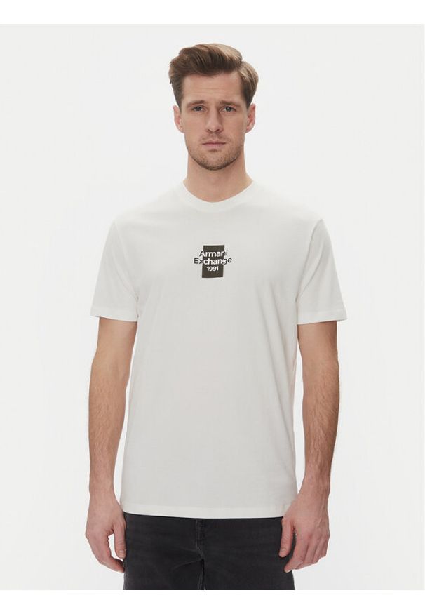 Armani Exchange T-Shirt XM000767 AF12308 U0009 Biały Regular Fit. Kolor: biały. Materiał: bawełna