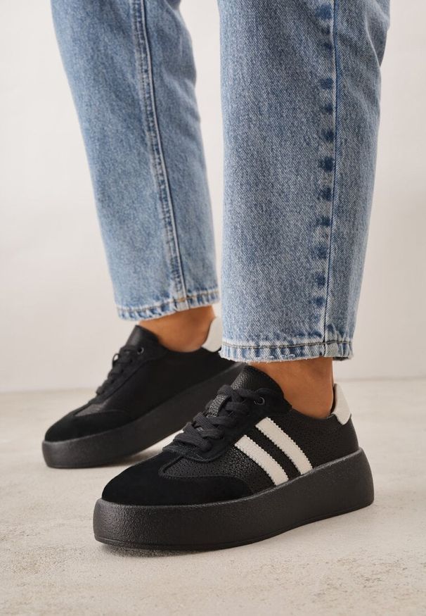 Renee - Czarne Sneakersy ze Skóry Naturalnej na Platformie z Perforacją i Paskami Urevla. Okazja: na co dzień. Zapięcie: pasek. Kolor: czarny. Materiał: skóra. Obcas: na platformie