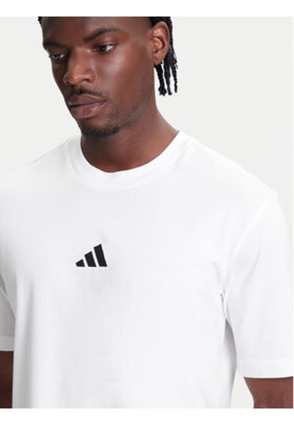 Adidas - adidas T-Shirt Essentials Small Logo JF1092 Biały Regular Fit. Kolor: biały. Materiał: bawełna