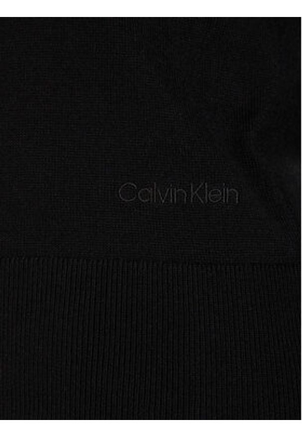 Calvin Klein Sweter LV044D370G Czarny Regular Fit. Kolor: czarny. Materiał: syntetyk