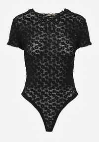 Renee - Czarne Body z Koronki z Krótkim Rękawem Dorilie. Okazja: na co dzień. Kolor: czarny. Materiał: koronka. Długość rękawa: krótki rękaw. Długość: krótkie. Wzór: koronka. Styl: casual, elegancki #5