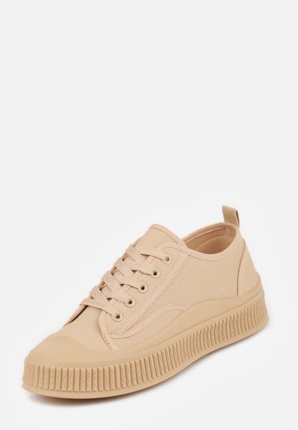 Renee - Ciemnobeżowe Klasyczne Trampki na Żłobionej Podeszwie Levanatia. Kolor: beżowy. Materiał: jeans, koronka. Styl: klasyczny