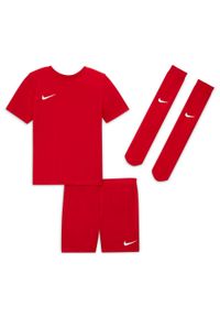 Dres piłkarski chłopięcy Nike JR Dry Park 20. Kolor: czerwony. Materiał: dresówka. Długość: krótkie #1