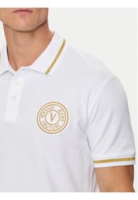 Versace Jeans Couture Polo 76GAGT02 Biały Regular Fit. Typ kołnierza: polo. Kolor: biały. Materiał: bawełna #5