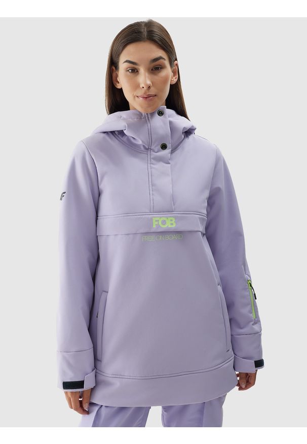 4f - Softshell snowboardowy membrana 5000 damski - fioletowy. Kolekcja: plus size. Kolor: fioletowy. Materiał: softshell. Wzór: gładki. Sezon: zima. Sport: snowboard