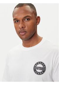 Versace Jeans Couture T-Shirt 79GAHT02 CJ00T Biały Regular Fit. Kolor: biały. Materiał: bawełna #5
