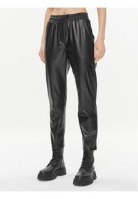 Marella Spodnie skórzane Floria 2337860339200 Czarny Regular Fit. Kolor: czarny. Materiał: syntetyk #1