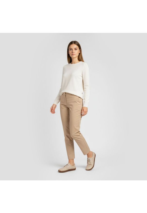 Półbuty damskie Barefoot Armodo, cholewka ze skóry naturalnej cienka elastyczna podeszwa szeroki nosek lekka forma do codziennego chodzenia, beżowe,. Okazja: na co dzień. Zapięcie: sznurówki. Kolor: beżowy. Materiał: skóra. Szerokość cholewki: normalna. Styl: casual