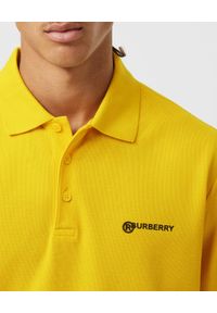 Burberry - BURBERRY - Żółta koszulka polo. Typ kołnierza: polo. Kolor: żółty. Wzór: nadruk. Styl: klasyczny #5