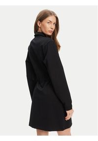 Guess Sukienka codzienna V5YK04 KCX42 Czarny Regular Fit. Okazja: na co dzień. Kolor: czarny. Materiał: syntetyk. Typ sukienki: proste. Styl: casual #3