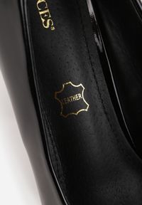 Renee - Czarne Czółenka Vices na Obcasie z Wkładką ze Skóry Naturalnej Ravandira. Kolor: czarny. Materiał: skóra. Obcas: na obcasie. Wysokość obcasa: średni #4